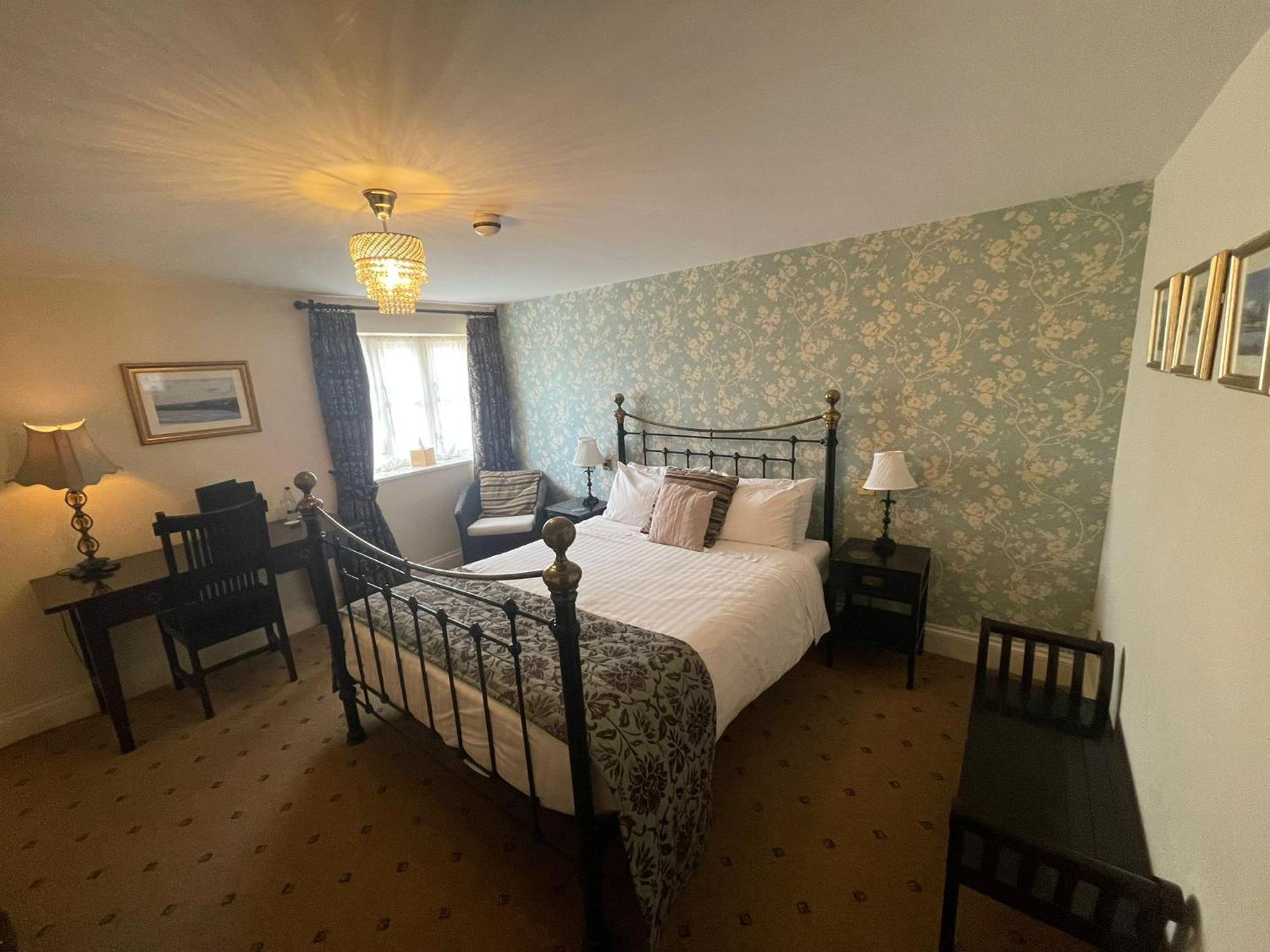 The Bubble Inn Hotel Дерби Экстерьер фото